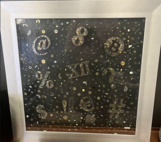 XxfOERK5QbGitYmqLzYO Large Frame Cryptocurrency - Image 1