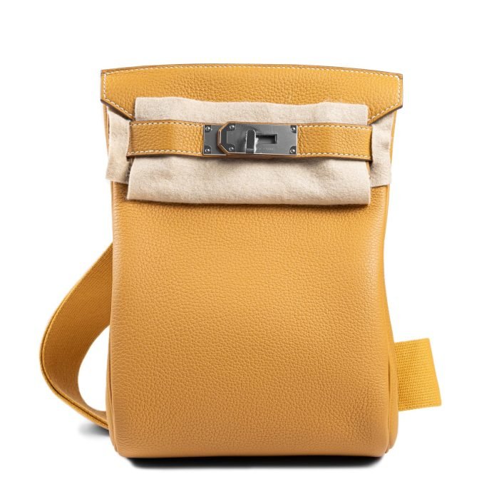 media.nlid20727c7914678h_opSC6Ls_3wcpdneN2UvXkX0SaZ5SjzyXgenKG3BHCw1H_pc Hermes Handbags Hac A Dos Natural Sable PM Palladium Hardware - Image 1