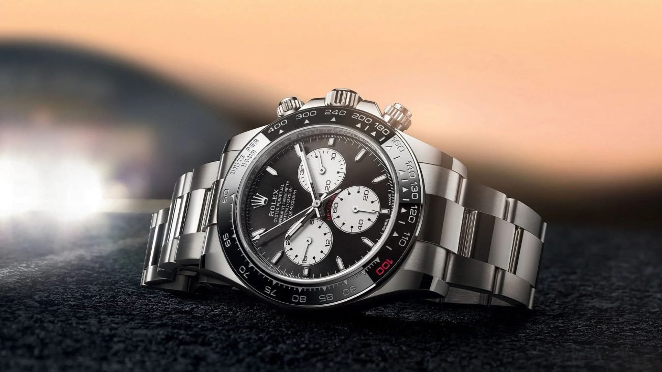 How to Buy Pre-Owned Luxury Watches