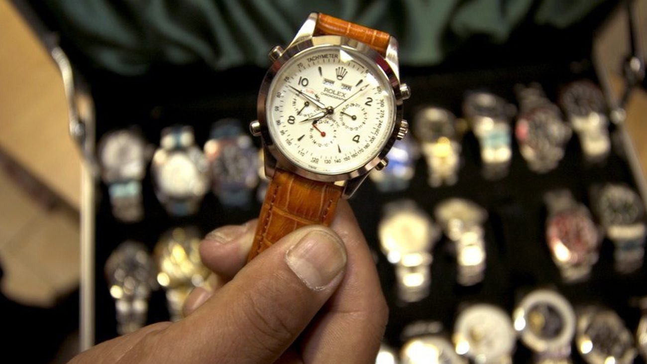How to Spot Fake Luxury Watches