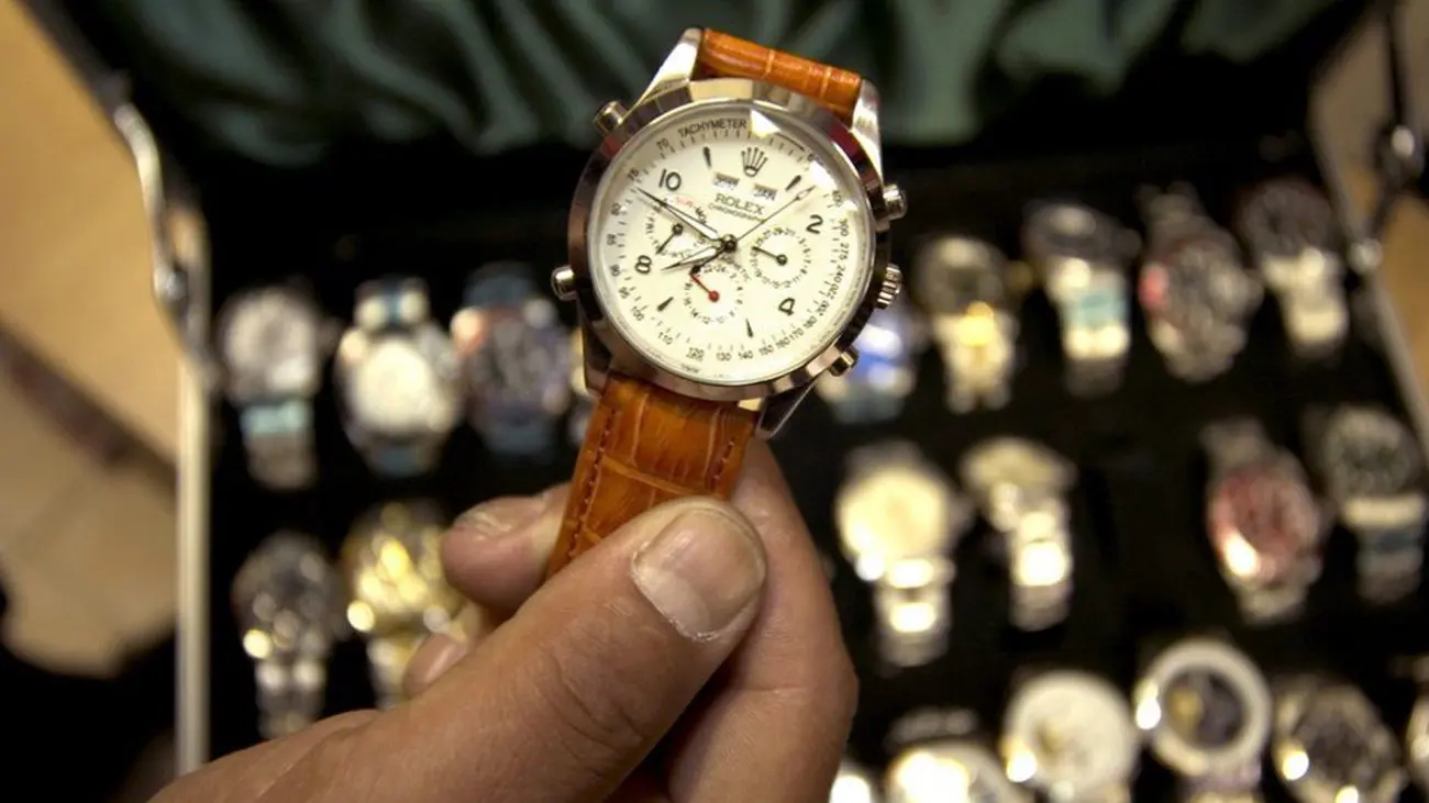 How to Spot Fake Luxury Watches