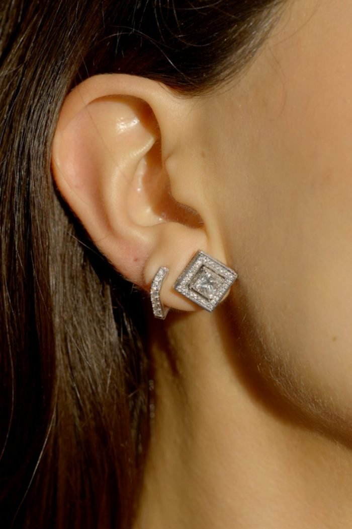 3wF1EXgQA6E5JZRshGJq EZEIA Prism Diamond Earrings Grand - Image 1