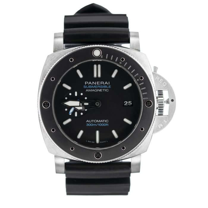 ITOja58XTnGK6t2mJT6w Panerai Submersible - Image 1