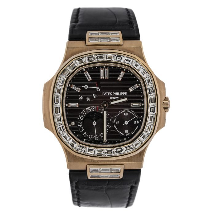 media.nlid22449c7914678h8UnLobXszks6710-JjX-jDB1c8-UywXtNI2XTCzPLP1ZlP1R Patek Philippe Nautilus - Image 1