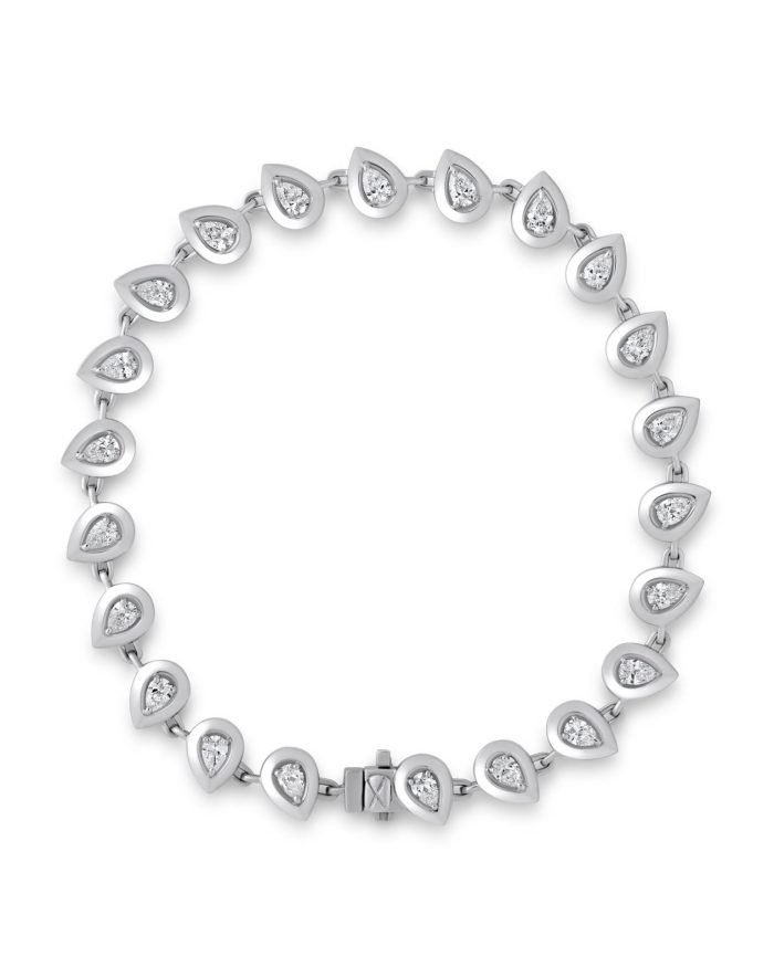 media.nlid23310c7914678h-Pxu0RWDAklegbeGO58VkVqqZzeLFAH-QojecKTCsWM8bP8- EZEIA Gemini Tennis Bracelet - Image 1