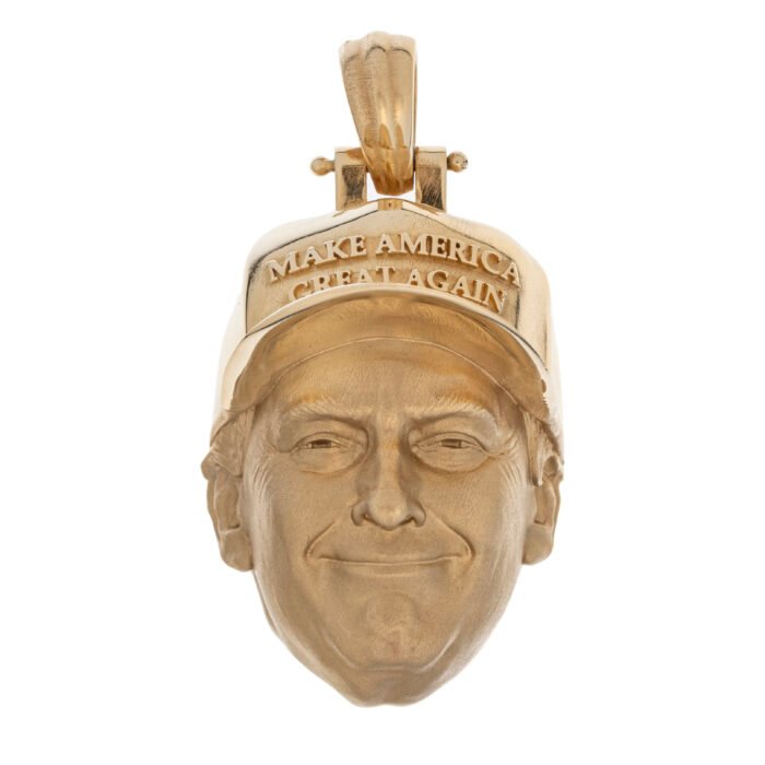 fx9xUAcVTweHqMsvl2ll Make America Great Again Pendant - Image 1